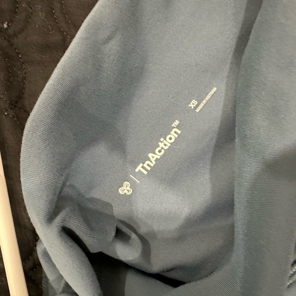 ARITZIA TNACTION FLARE PANTS - Picture 2 of 2